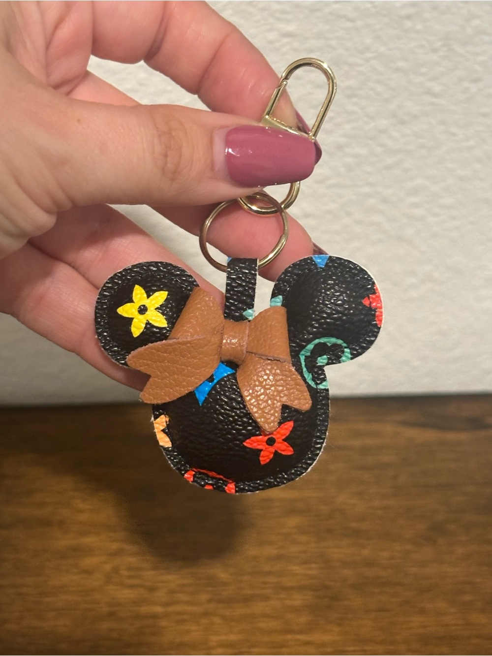 Minnie Mouse Bow Keychain Charm - Black with Multicolor Floral Accents NWOT